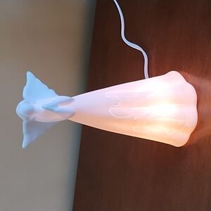 Ceramic Angel Nightlight 9 Inches Tall 4.5 Foot Cord Electric White